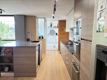 Departamento en venta en Depto 310 m² aprox. Con 2 terrazas, quincho y 3 estacionamie, Las Condes - 4 dormitorios, 5 baños