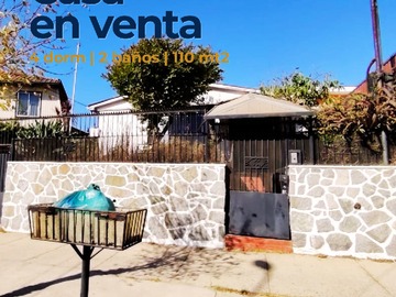 Casa en venta en Casa Centro de Quilpué - 4 dormitorios, 2 baños