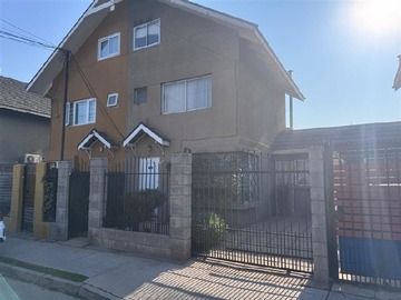 Casa en venta en Mar del norte 484, Maipú - 4 dormitorios, 3 baños