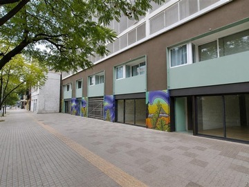 Local Comercial en venta en Antonio Varas / Metro Monseñor Eyzaguirre, Ñuñoa - 1 baño