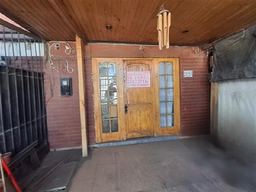 Casa en venta en Pasaje 3 Galicia 2850, Maipú - 3 dormitorios, 1 baño