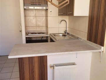 Departamento en venta en Ramon Corvalan Melgareejo - Carabineros de Chile, Santiago - 1 dormitorio, 1 baño