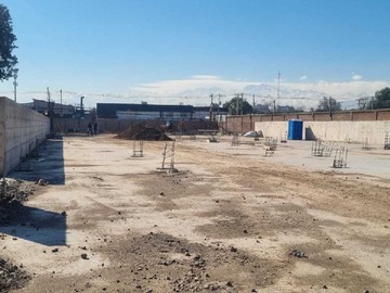 Terreno Industrial en venta en Casa Amplia con Jardín en las Condes (178191), Cerrillos - 8 baños