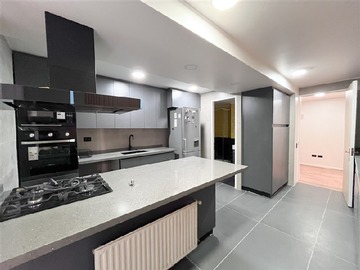 Departamento en venta en Manquehue, Las Condes - 3 dormitorios, 3 baños
