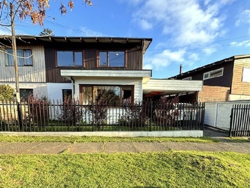 Casa en arriendo mensual en Cercano a Barros Arana, Osorno., Osorno - 4 dormitorios, 2 baños