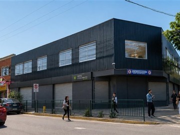 Local Comercial en arriendo mensual en Calle chacabuco con manuel rodriguez, Maipú - 1 baño