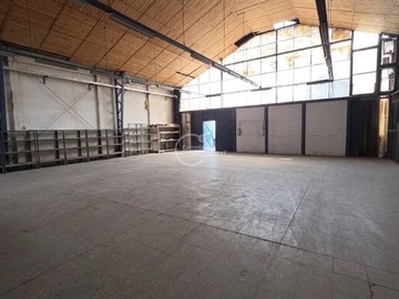 Bodega en venta en Arturo Prat- Avda. Matta- Metro Matta Mll, Santiago - 3 baños