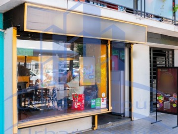 Local Comercial en venta en Nueva los leones con gral holley, Providencia - 2 baños
