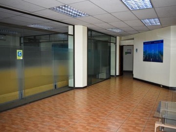 Oficina en arriendo mensual en Avda. Bernardo O'higgins - Arturo Prat, Santiago - 9 baños