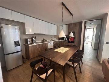 Departamento en arriendo mensual en Cristobal Colón Hernando de Magallanes, Las Condes - 3 dormitorios, 2 baños