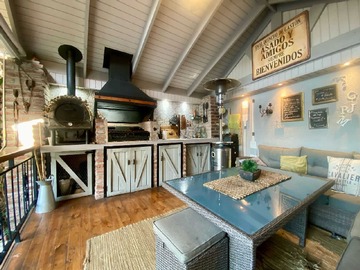 Casa en venta en Espectacular Casa a la venta (138242), La Florida - 5 dormitorios, 4 baños