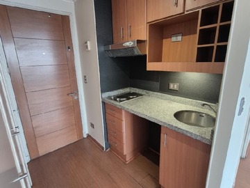 Departamento en arriendo mensual en Santo domingo con mac iver, Santiago - 1 baño