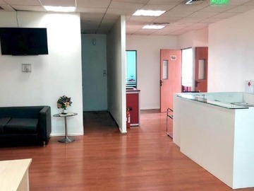 Oficina en arriendo mensual en Edificio Noguera Office, Providencia