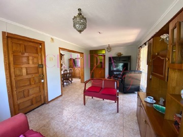 Casa en venta en Metro sargento aldea, Villa Alemana - 3 dormitorios, 2 baños