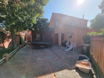 Casa en venta en Valle Lo Campino, Quilicura - 3 dormitorios, 3 baños