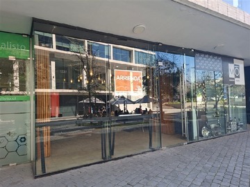 Local Comercial en arriendo mensual en Avenida La dehesa- Los Cactus, Lo Barnechea - 1 baño