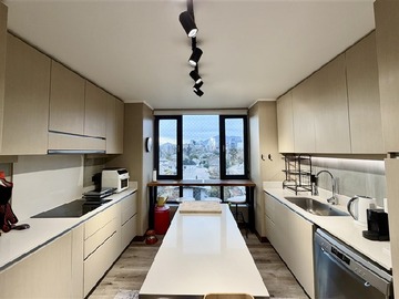 Departamento en venta en Martin de Zamora / Av. Tobalaba, Las Condes - 3 dormitorios, 3 baños