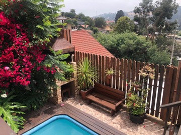 Casa en venta en Pasaje Parmelia Jardín del Mar, Viña del Mar - 4 dormitorios, 3 baños