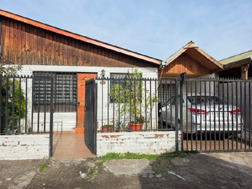 Casa en venta en Pje. Caleta Loa 0436, Maipú - 3 dormitorios, 2 baños