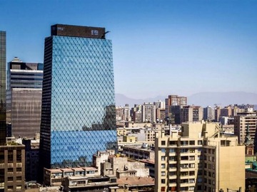 Oficina en arriendo mensual en Edificio Torre Huérfano, Santiago - 7 dormitorios, 4 baños
