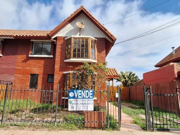 Casa en venta en Vende Casa en Barrio Universitario 4D, 3B. (38484), La Serena - 4 dormitorios, 3 baños