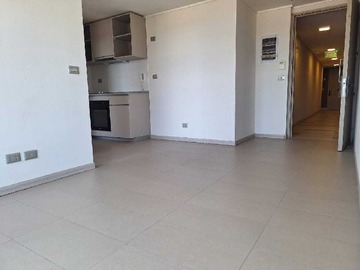 Departamento en arriendo mensual en Orientacion Oriente, metro Lo Ovalle (13683), La Cisterna - 3 dormitorios, 1 baño