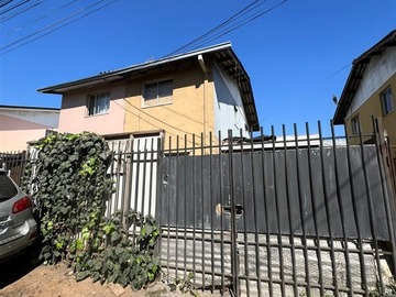 Casa en venta en Pasaje 6 y media sur 3416 con 32 y 33 oriente, Talca - 3 dormitorios, 1 baño