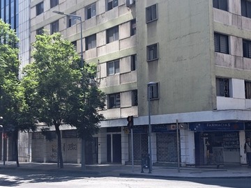 Oficina en venta en Agustinas / Miraflores, Santiago - 3 dormitorios, 1 baño