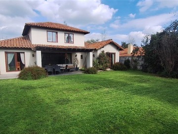 Casa en venta en Piedra roja - chicureo, Colina - 4 dormitorios, 4 baños