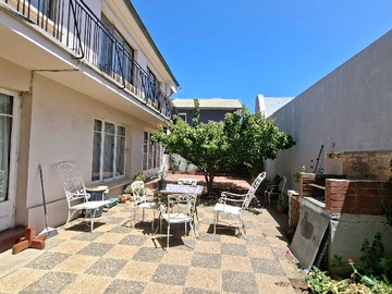 Casa en venta en Hogar Acogedor en Entorno Tranquilo (131295), Viña del Mar - 5 dormitorios, 4 baños