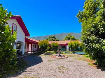Casa en venta en Preciosa parcela con dos casas. (76227), Olmué - 4 dormitorios, 6 baños