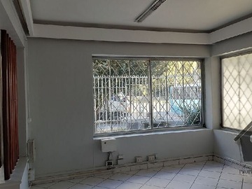 Casa en venta en 1 Oriente, Viña del Mar - 6 dormitorios, 2 baños