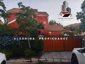Casa en venta en Casa en valle lo campino 4 hab. Y 3 baños (155732), Quilicura - 4 dormitorios, 3 baños