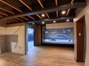 Oficina en arriendo mensual en 8 norte, Viña del Mar - 4 dormitorios, 3 baños