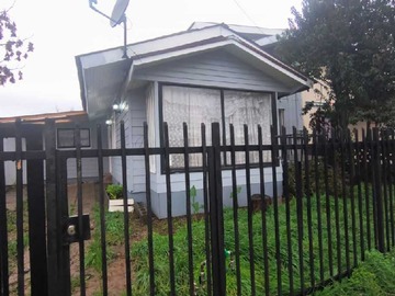 Casa en venta en Vendo Casa 2 Pisos Rene Schneider–Valdivia (175473), Valdivia - 3 dormitorios, 1 baño