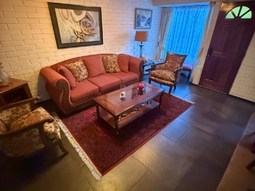 Casa en venta en Pedro Sarmiento, Maipú - 3 dormitorios, 2 baños