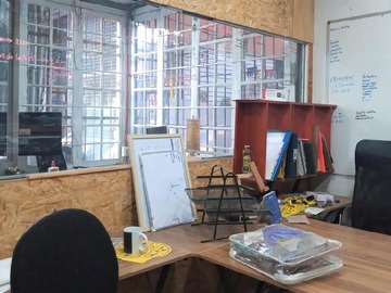 Local Comercial en arriendo mensual en Arriendo Terreno con Oficina y Galpón (2083), Recoleta - 3 baños
