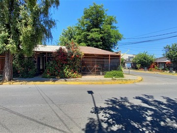 Casa en venta en Doña Leticia con calle La Empresa, Quilicura - 4 dormitorios, 2 baños
