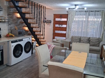 Casa en venta en Pje. Campo Lindo, Macul - 3 dormitorios, 2 baños
