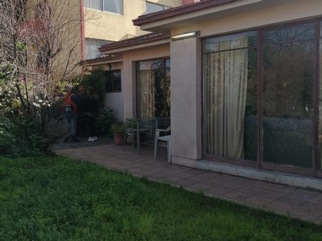 Casa en venta en Los Aliaga 5571, Ñuñoa - 3 dormitorios, 1 baño