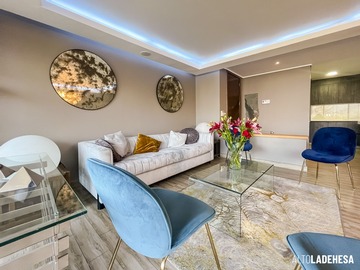 Departamento en venta en El Gabino / Portal La Dehesa, Lo Barnechea - 2 dormitorios, 3 baños