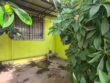 Casa en venta en avenida las Industrias, San Joaquín - 3 dormitorios, 1 baño