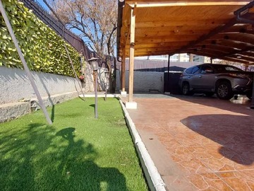 Casa en venta en Acogedora casa a pasos de mall y metro Quilín (169956), Macul - 3 dormitorios, 3 baños