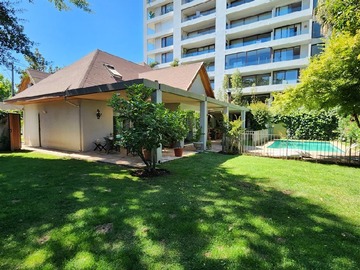 Casa en venta en Av. España, Curicó - 6 dormitorios, 4 baños