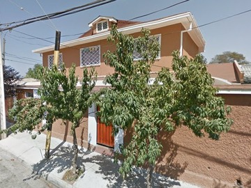 Casa en venta en Caupolicán, Villa Alemana - 8 dormitorios, 3 baños