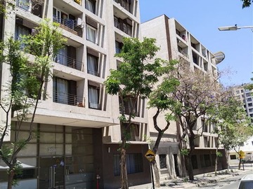 Departamento en venta en Gorbea/Almirante Latorre, Santiago - 2 dormitorios, 2 baños