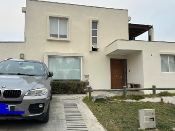 Casa en arriendo mensual en Avenida del bosque 231, Valparaíso - 5 dormitorios, 4 baños