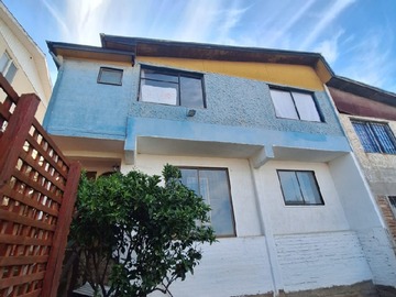 Casa en venta en Viña del Mar, Viña del Mar - 3 dormitorios, 2 baños