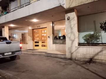 Departamento en arriendo mensual en San ignacio/ eleuterio ramírez, Santiago - 3 dormitorios, 2 baños