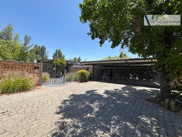 Casa en venta en Condominio los algarrobos iva,, Colina - 4 dormitorios, 5 baños